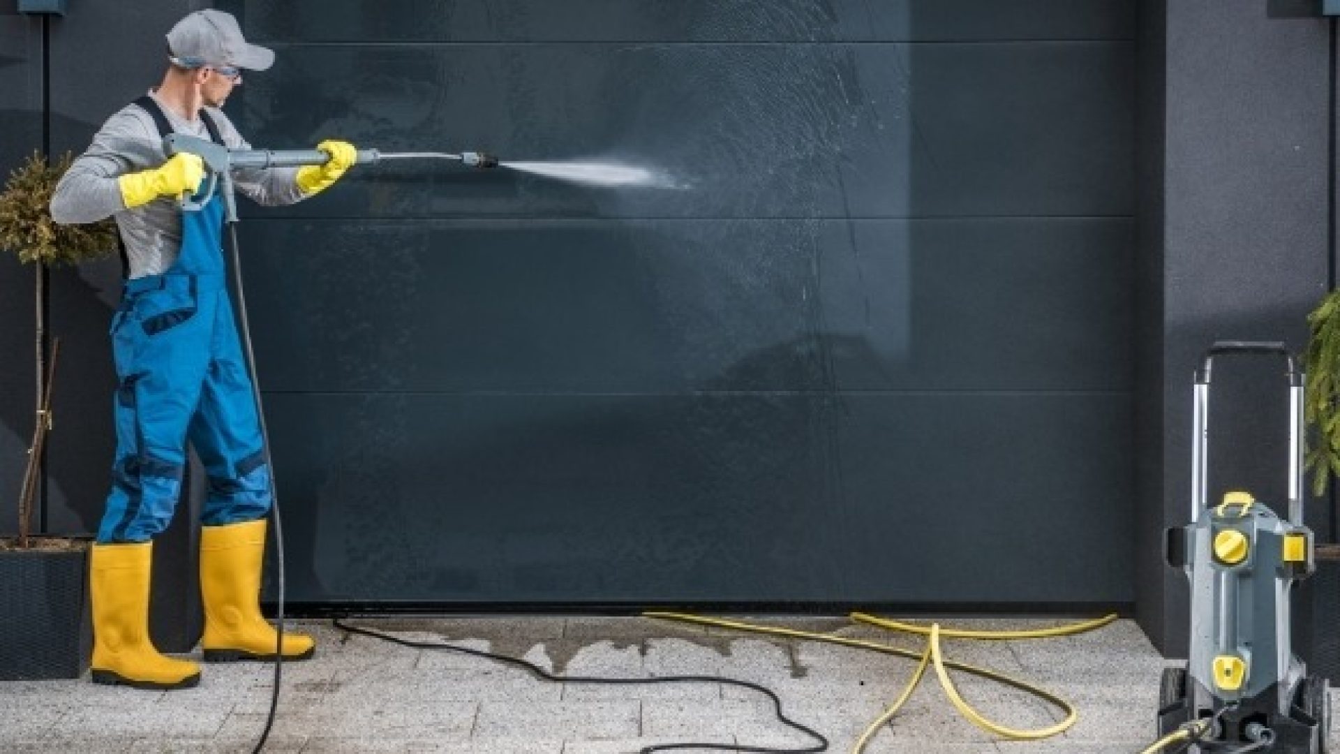 Pressure Washing Experts in Clarksville, TN Pressure Washing Experts in Clarksville, TN