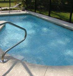Swimming Pool Cleaning